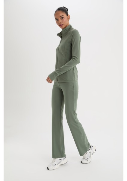Fit Flare Fit Sporcu İnce Eşofman Altı İspanyol Paça Standart Boy Basic Düz B3988AX25SP modelleri