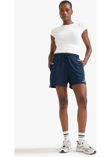Fit NBA Brooklyn Nets Standart Fit Kısa Paça Krinkıl Kumaş Şort E3625AX25SM fiyatları