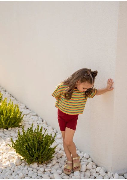 Çizgili T-Shirt ve Bisikletçi Tayt fırsatları