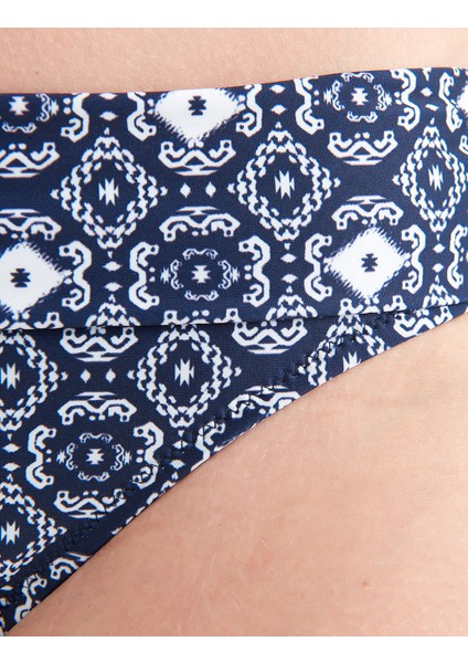 Regular Fit Desenli Bikini Altı indirimleri