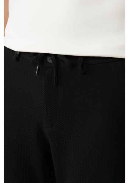 Erkek Siyah Beli Lastikli Ve Bağcıklı Bi Stretch Kumaş Relaxed Fit Pantolon A41y3232