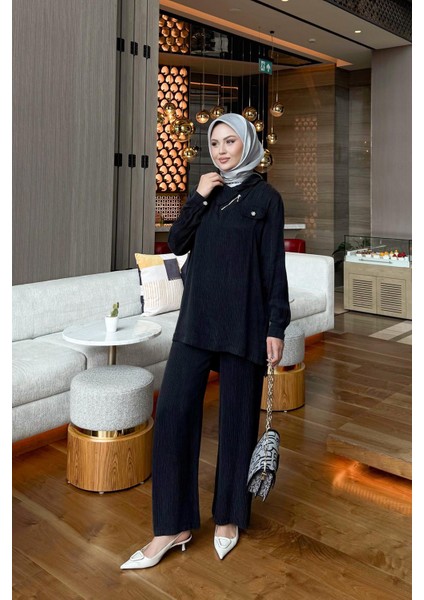 Siyah Fermuar Detaylı Tunik Takım