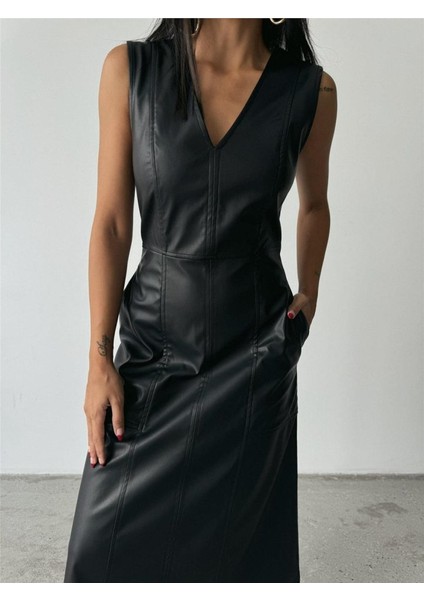 Askılı Deri Elbise Şanel Boy - Siyah fırsatları
