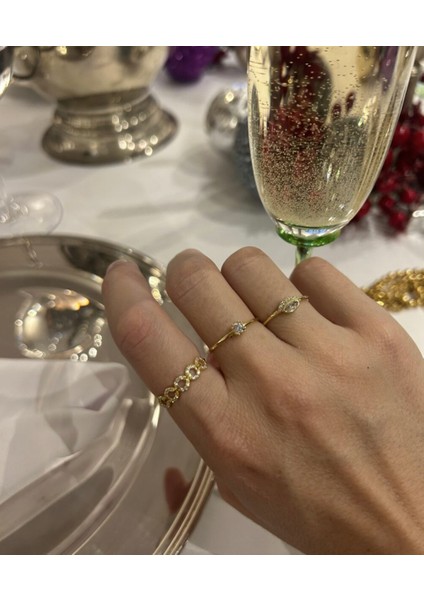 14 Ayar Altın Minimal Tektaş Yüzük fiyatları