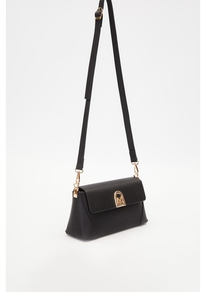 Siyah Logo Detay Omuz Çantası fiyatları