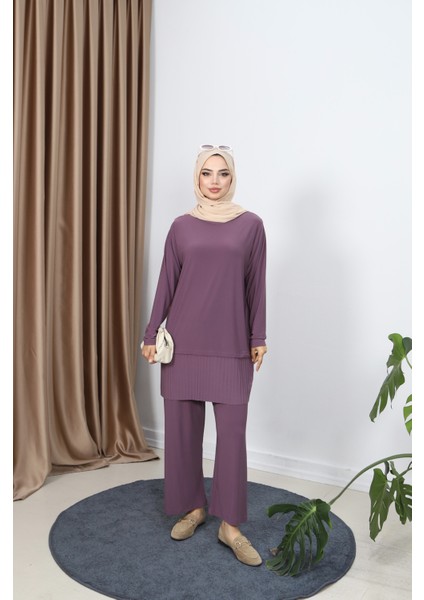 Tuniği Piliseli Pantolonlu Takım