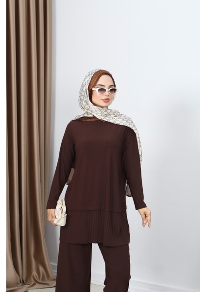 Tuniği Piliseli Pantolonlu Takım fırsatları