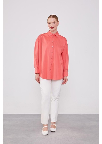 Mercan Düğme Detaylı Gömlek