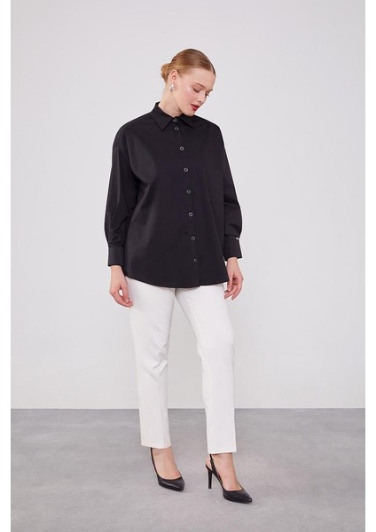 Siyah Düğme Detaylı Gömlek modelleri