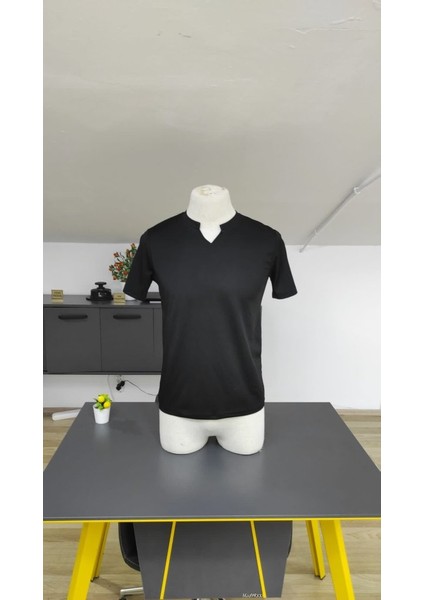 Erkek Kısa Kollu Bisiklet Yaka Burgu Bluz fırsatları