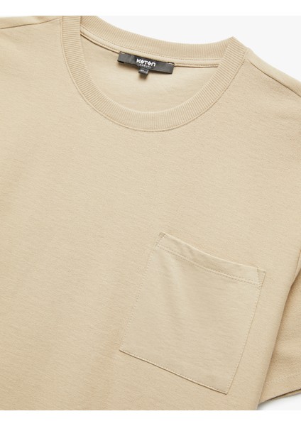 Regular Fit Kısa Kollu Pamuklu Cep Detaylı Bisiklet Yaka Basic Tişört modelleri