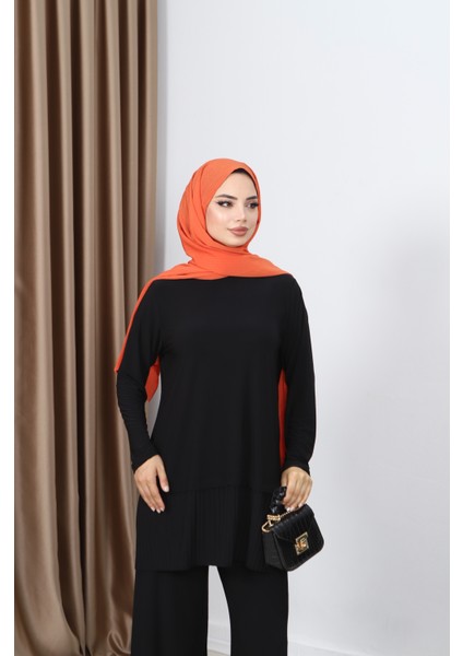 Tuniği Piliseli Pantolonlu Takım fırsatları