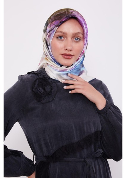 Lacivert Çiçek Desen Sura Ipek Eşarp modelleri