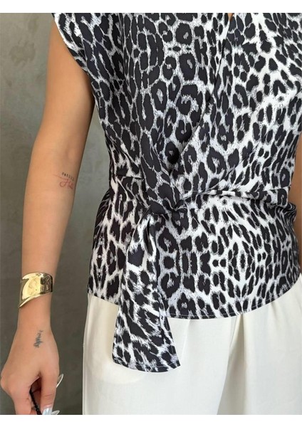 Leopar Desen Yandan Bağlama Detaylı Bluz - Gri fırsatları