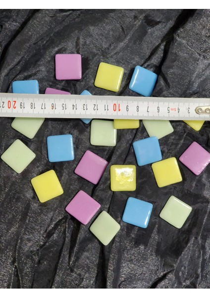 (2.5 Kg) 500 Adet Renkli Cam Mozaik Taşı Akvaryum Taşı Hobi Taşı Mozaik Taş fiyatları