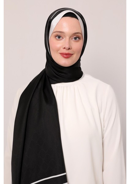 Siyah Şerit Detay Monogram Ipek Şal modelleri