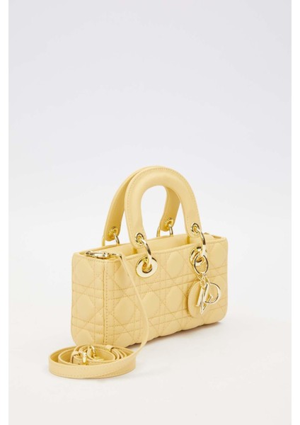 Sarı Zincir Askı Aksesuarlı El Çantası fiyatları