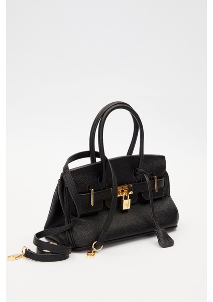 Siyah Aksesuar Detay Bölmeli El Çantası fiyatları