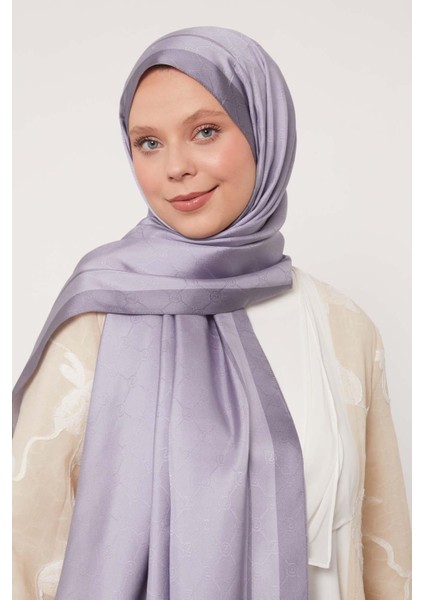 Gümüş Şerit Detay Monogram Ipek Şal