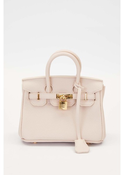 Vizon Aksesuar Detaylı Kare El Çantası