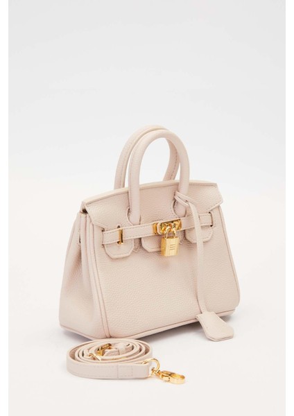 Vizon Aksesuar Detaylı Kare El Çantası fiyatları