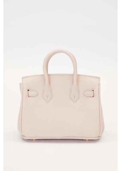 Vizon Aksesuar Detaylı Kare El Çantası fırsatları