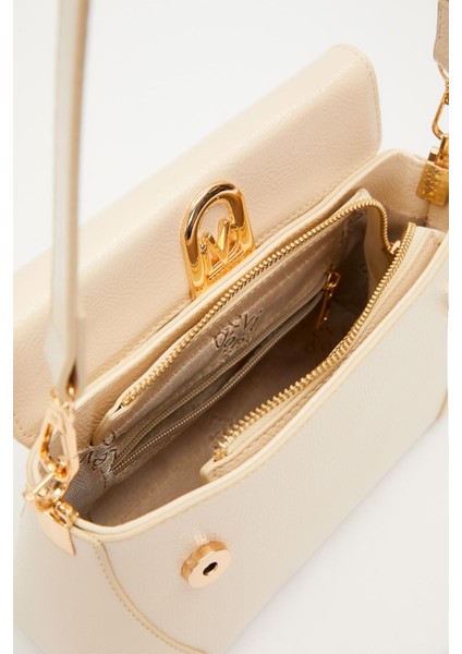 Krem Rugan Logo Detay Omuz Çantası modelleri