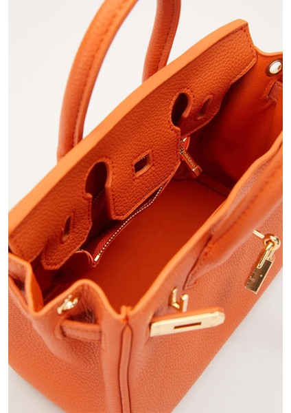 Turuncu Aksesuar Detaylı Kare El Çantası modelleri