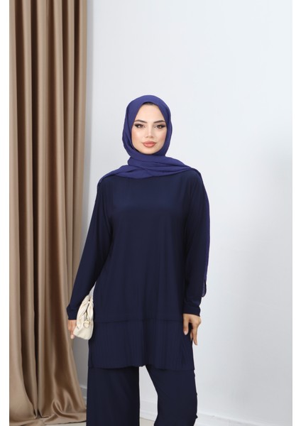 Tuniği Piliseli Pantolonlu Takım fırsatları