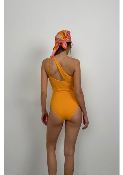 Asimetrik Askılı Mayo fırsatları