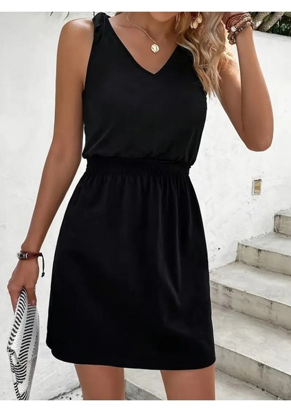 Kadın V Yakalı Belinde Gipe Detay Krep Elbise modelleri