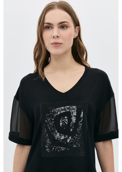 Kolları Tül V Yaka Önü Bsn Baskılı T-Shirt modelleri