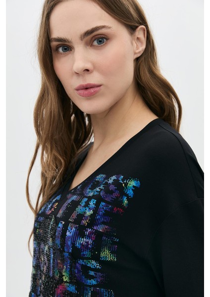 Payet Garnili Baskılı Yırtmaç Detaylı T-Shirt modelleri