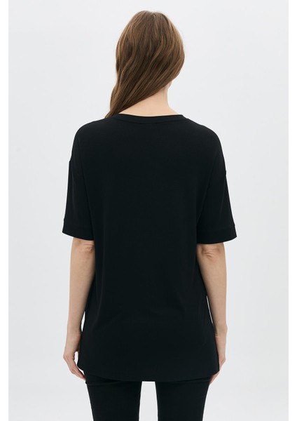 Payet Garnili Baskılı Yırtmaç Detaylı T-Shirt indirimleri