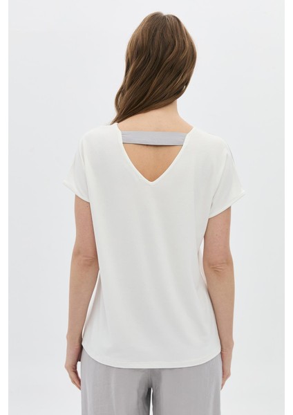 Peçli Baskılı Taş Işlemeli T-Shirt indirimleri