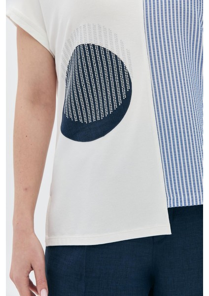 Peçli Taş Baskılı Çizgili Baskılı T-Shirt fırsatları