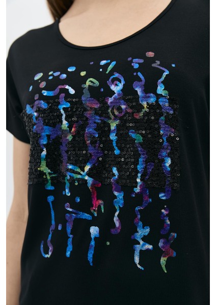 Payet Garnili Sırtı Çapraz Biyeli T-Shirt fırsatları