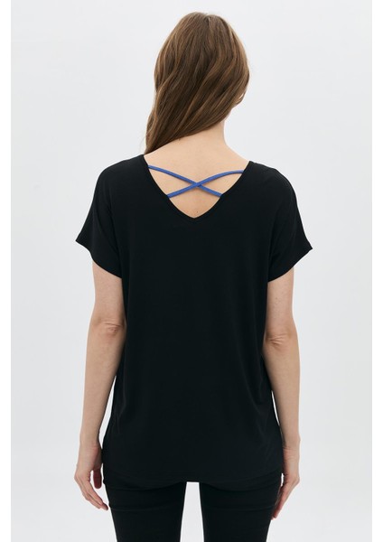 Payet Garnili Sırtı Çapraz Biyeli T-Shirt indirimleri
