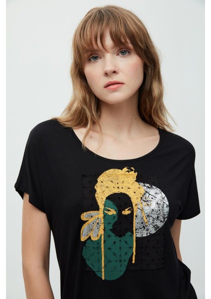 Kız Dijital Aplikeli T-Shirt modelleri