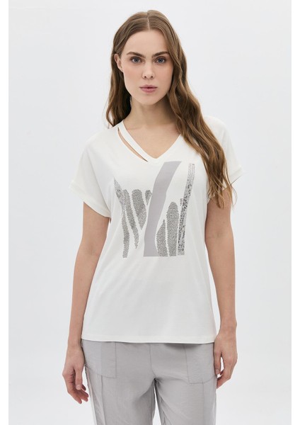 Yaka Detaylı Bsn'li Taşlı T-Shirt