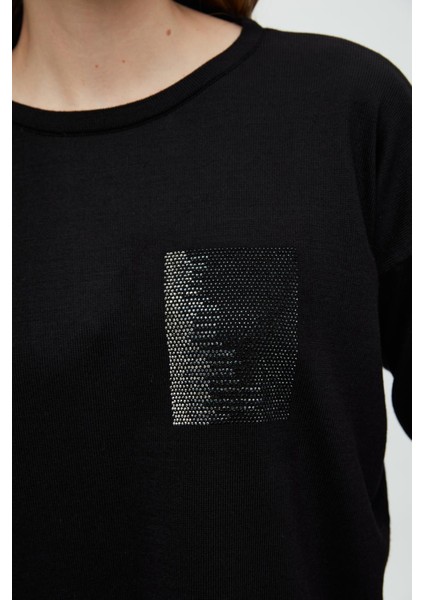 Cep Taşlı Triko Basic T-Shirt fırsatları
