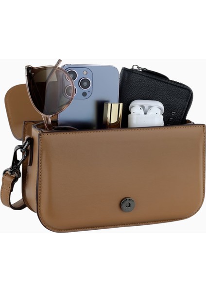 Zita Kadın Omuz Çantası 22 cm Zarif, Hafif ve Fonksiyonel Günlük Tasarım modelleri