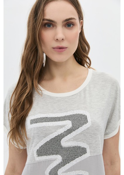 Parçalı Bsn ve Taşlı T-Shirt modelleri