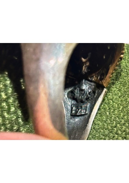 Yakut Taşlı 925 Ayar Gümüş Yüzük 9 Gram Ağırlığında