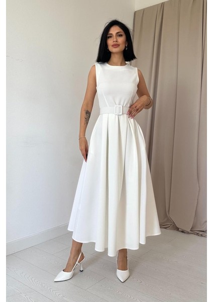 Ekru Halter Yaka Kloş Elbise