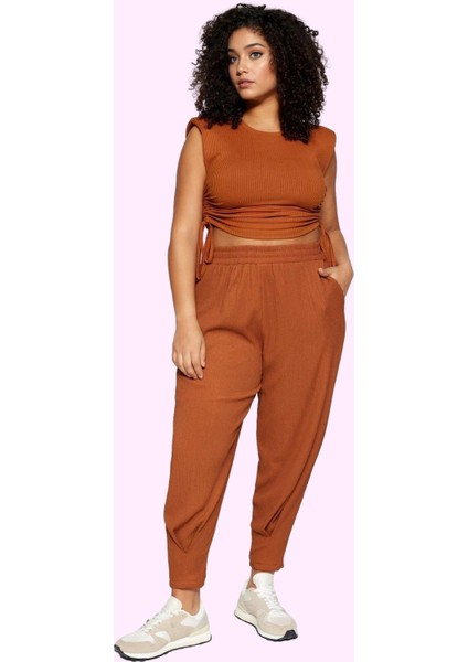 Kadın Büyük Beden Havuç Pantolon Yüksek Bel Regular Boy Düz Desen Yaz Aylarının Vazgeçilmezi fiyatları