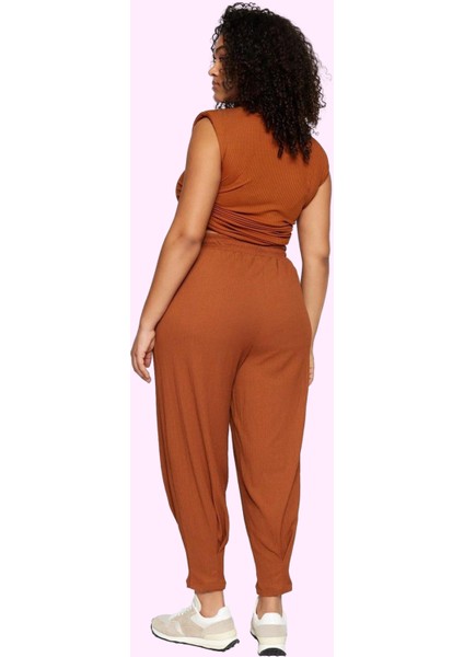 Kadın Büyük Beden Havuç Pantolon Yüksek Bel Regular Boy Düz Desen Yaz Aylarının Vazgeçilmezi modelleri