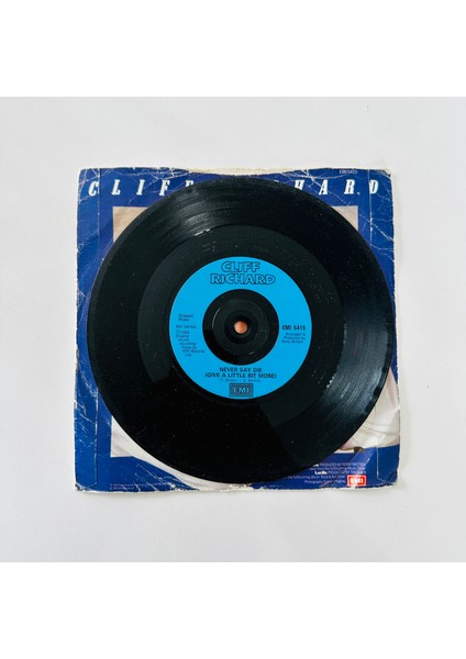 Cliff Richard – Never Say Die (Give A Little Bit More) Dönem Baskı 45 Lik Plak modelleri