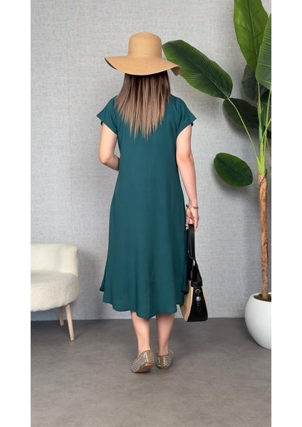 Kadın Kısa Kollu V Yaka Salaş Maxi Boy Elbise fırsatları
