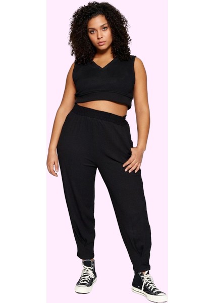 Kadın Büyük Beden Havuç Pantolon Yüksek Bel Regular Boy Düz Desen Yaz Aylarının Vazgeçilmezi fiyatları